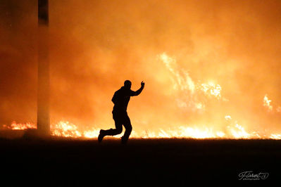 Interventions sur l'incendie après le feu d'artifice 